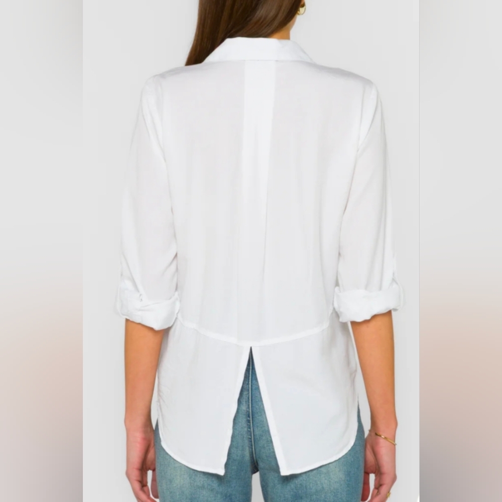 Velvet Heart Riley Button Up Shirt - Picture 2 of 7